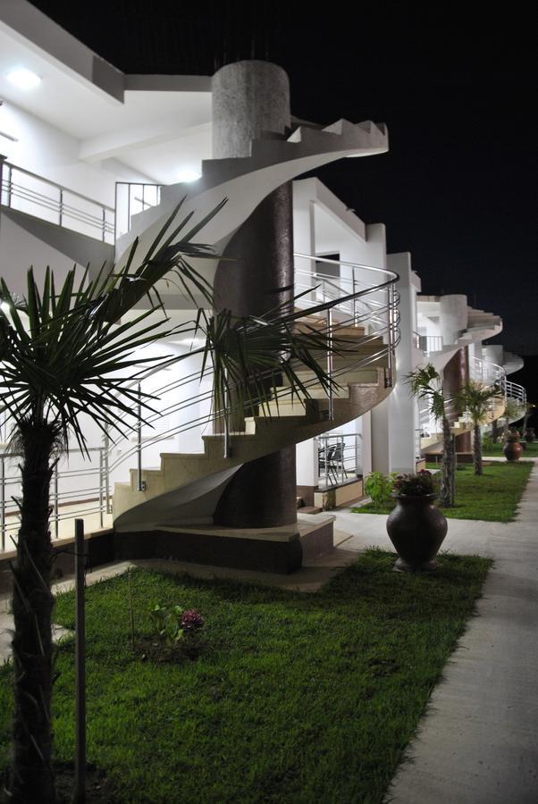 Royal Apartments & Villas Ulcinj Exterior foto