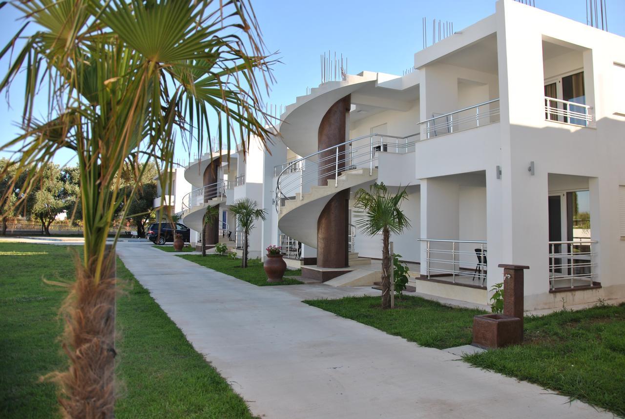 Royal Apartments & Villas Ulcinj Exterior foto